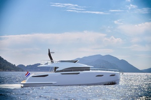Jetten Beach 45 Fly