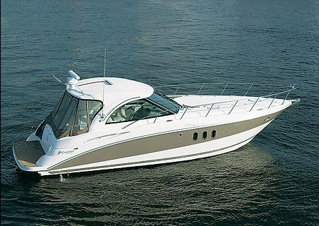 Cruisers Yachts 390 Sports Coupe