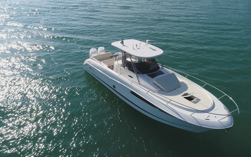 Fishing Raptor 330 Saint Tropez