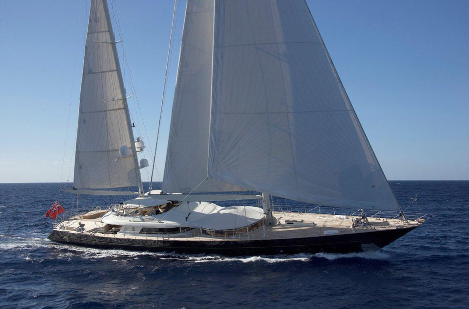 Perini Navi La Luna