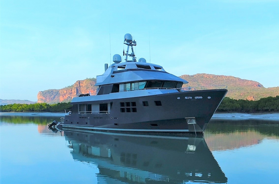 Alloy Yachts Akiko