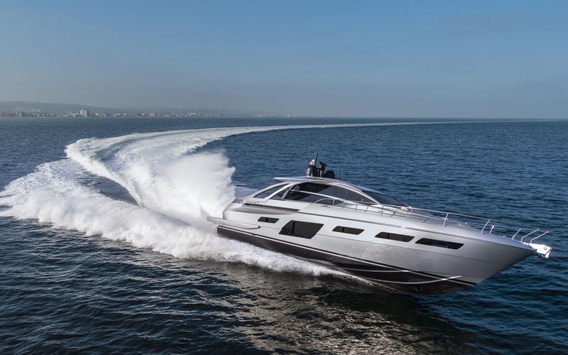 Pershing 7X