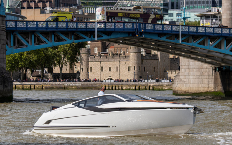 Fairline F-Line 33