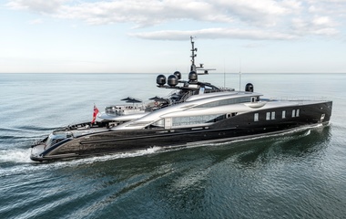 ISA Yachts OKTO
