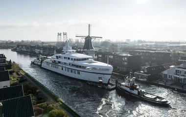 Feadship Capri