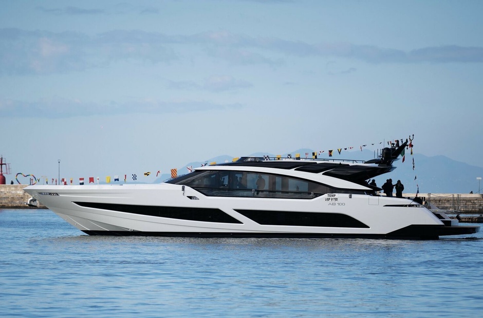 AB Yachts Ass VI