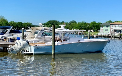 Weaver 41’ Center Console