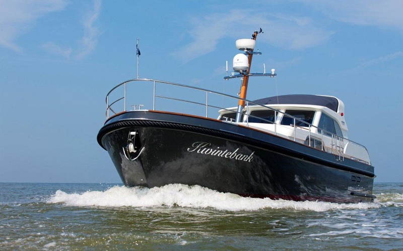 Linssen Range Cruiser 450 Sedan Variotop