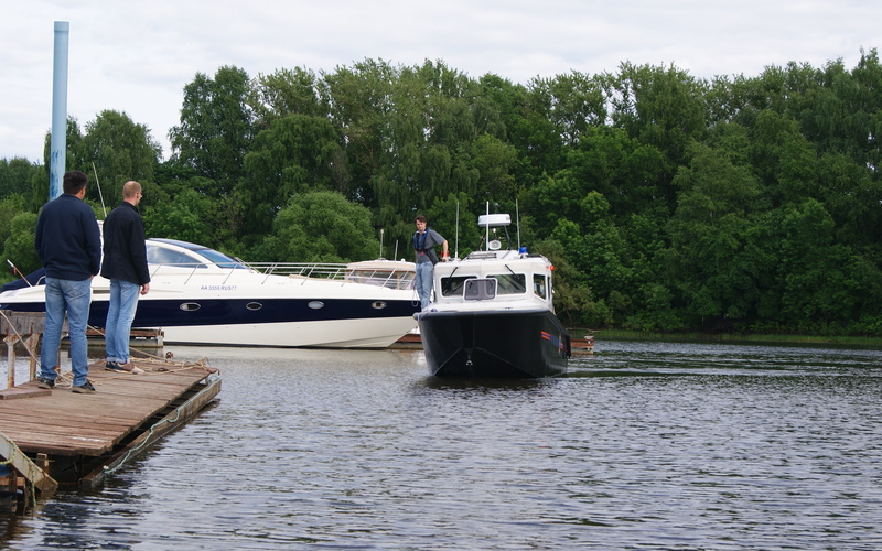 Boat Yard D830