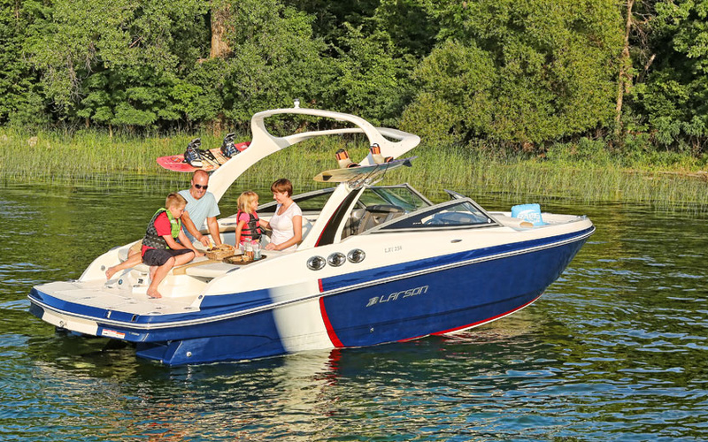 Larson LXi 258 IO