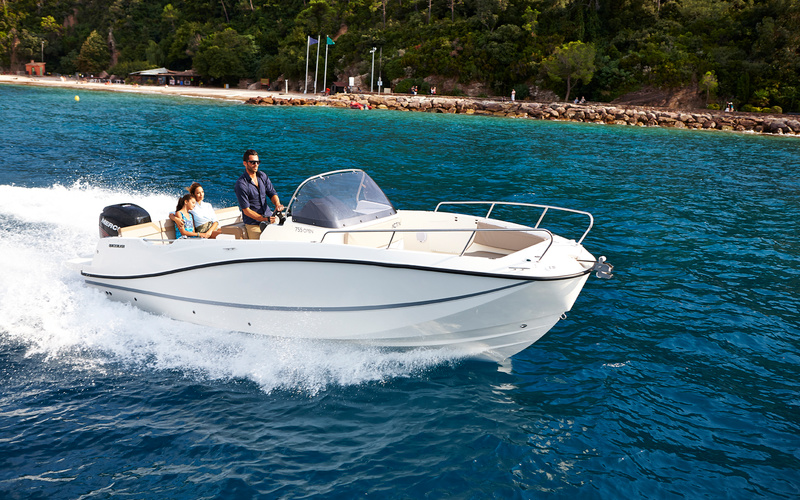 Quicksilver Activ 755 Open