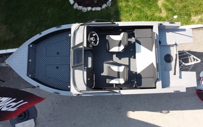 Triera 390 Fish