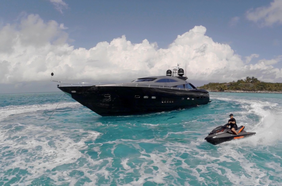 Sunseeker Murcielago