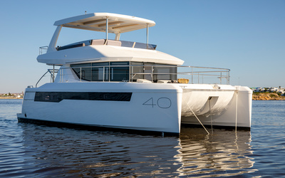 Leopard 40 Powercat