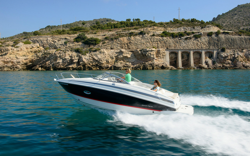 Bayliner 742 Cuddy