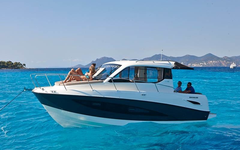 Quicksilver Activ 855 Weekend