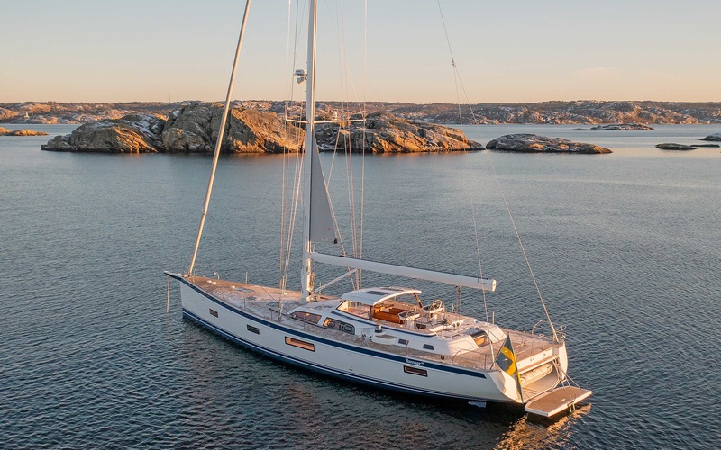 Hallberg-Rassy  69
