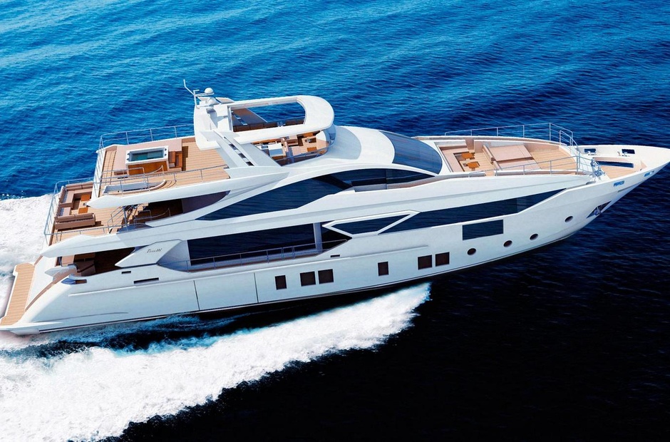 Benetti Iron Man