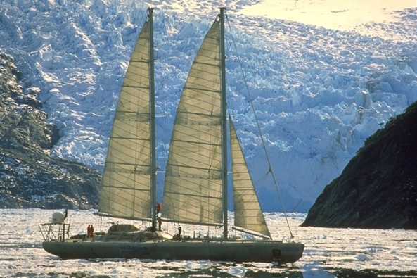 CMN Yacht Division Tara