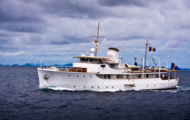 Astoria Marine Calisto