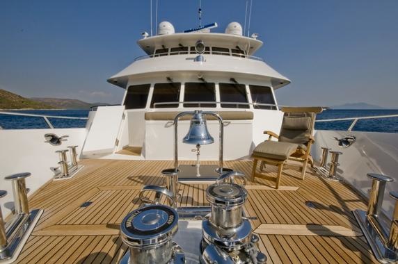 Outer Reef  860 DBMY