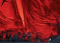 «Curtain! Teamwork. Red spinnaker coming down. This is very symbolic for this year: red is the color of danger, a stop sign. Now we are all waiting for the day when the curtain goes up again. Anxiety is still in our hearts, and the future is full of uncertainty. Will that red signal remain next year as well? » - ponders the author of the photo taken during the Les Voiles de Saint Tropez regatta in France.