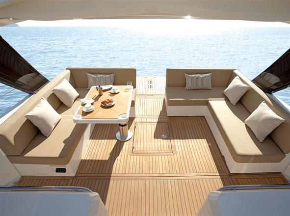 Sealine SC42