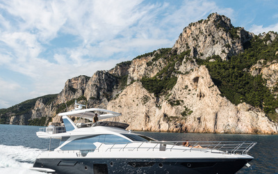 Azimut 72