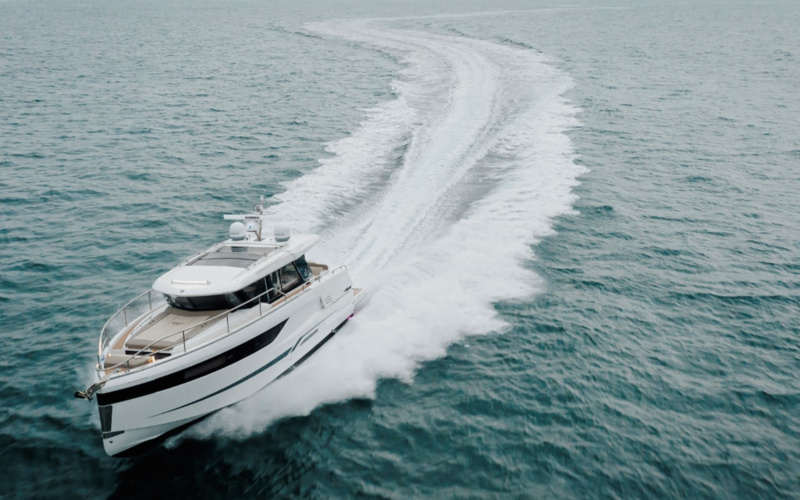 Wellcraft 435