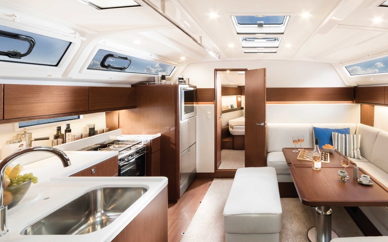 Bavaria Cruiser 46 Style