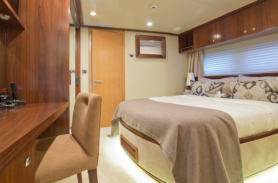 Ustaoglu yacht & ship building industry XO of the Seas