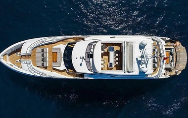 Sunseeker Oksanchik