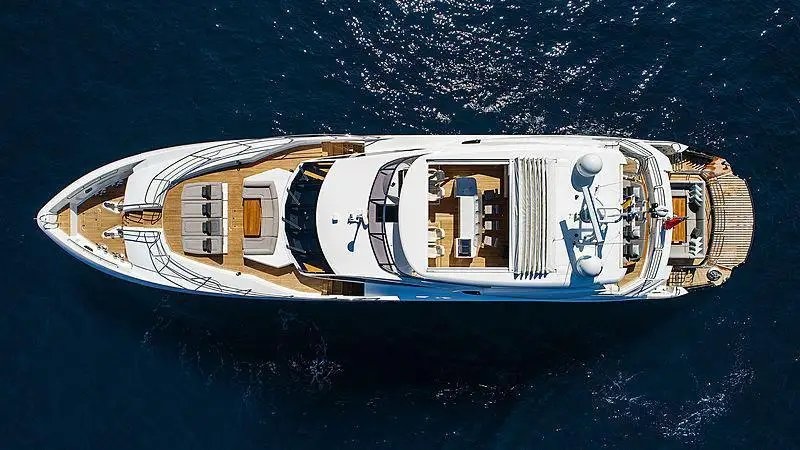 Sunseeker Oksanchik