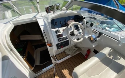 Manara 29 Cabin