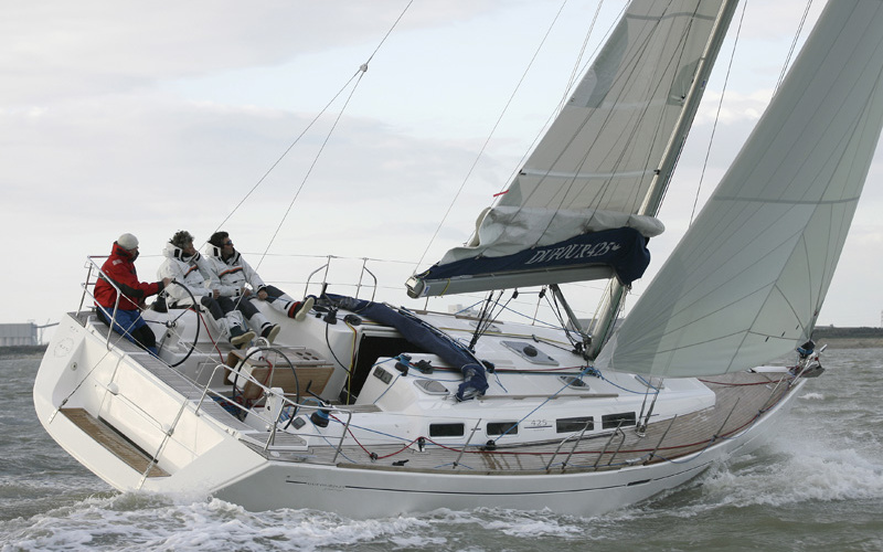Dufour 425