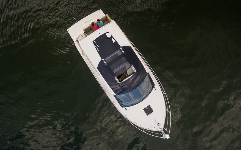 Carver C34 Coupe
