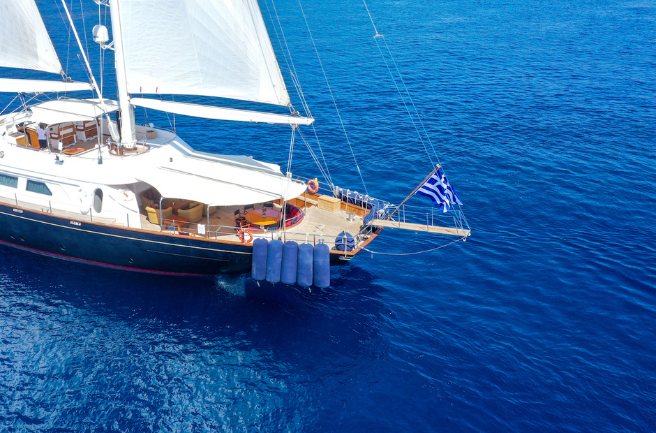 Perini Navi Tamarita