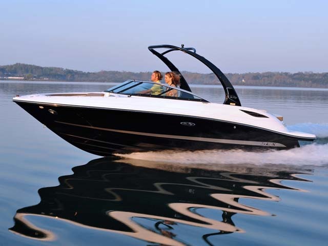 Sea Ray 230 SLX