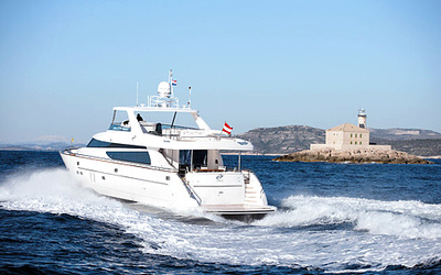 Yaretti 2520