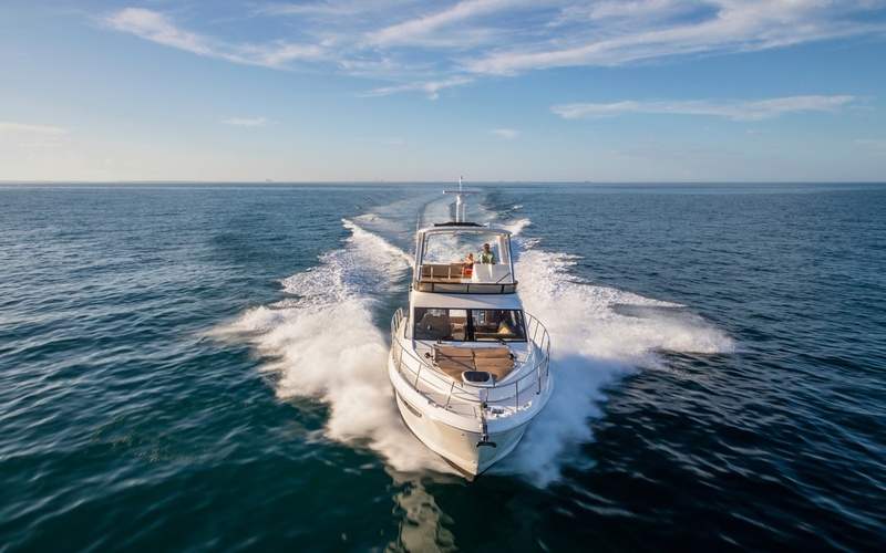 Sea Ray 460 Fly