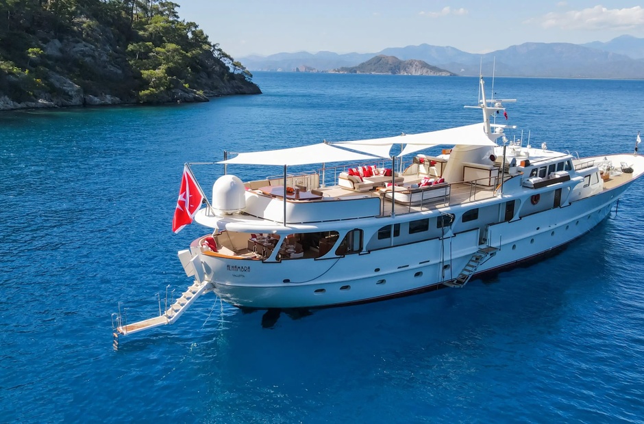 Feadship Alhambra