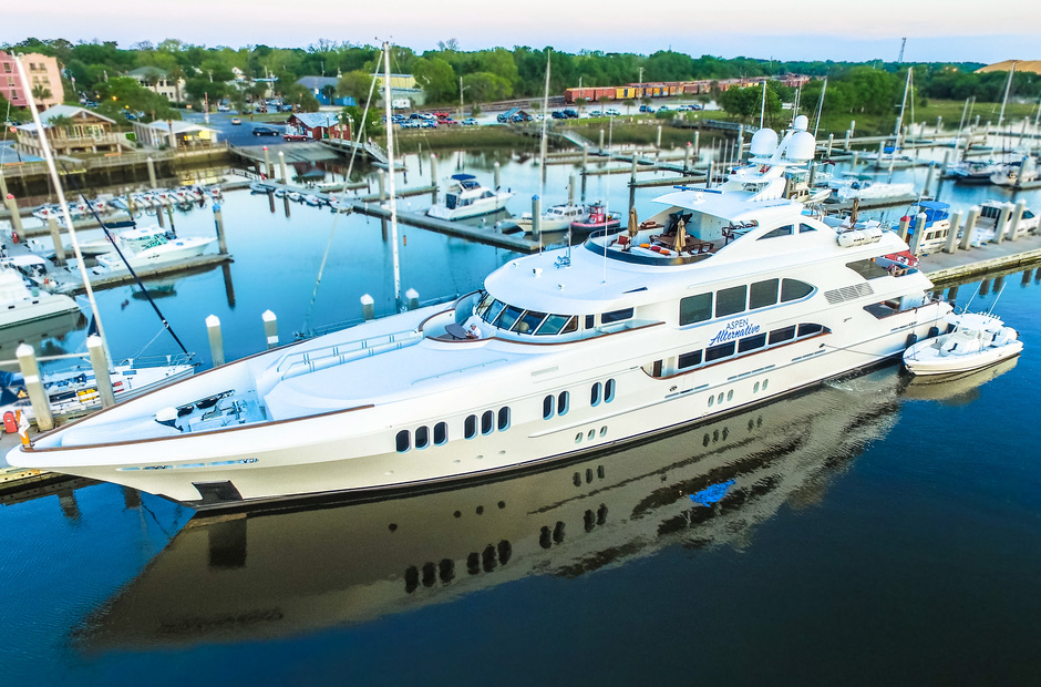 Trinity Yachts Aspen Alternative