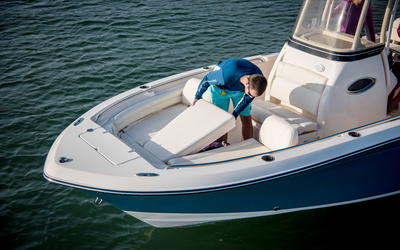 Grady-White Fisherman 216