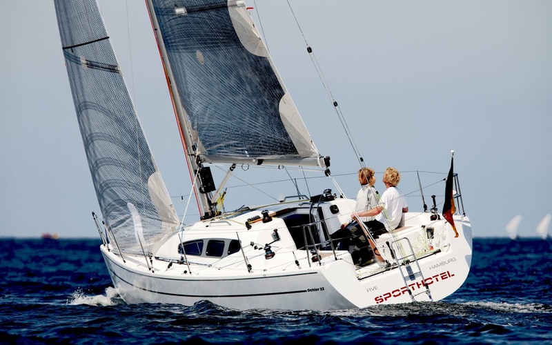 Dehler  32