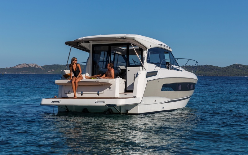 Jeanneau NC 37