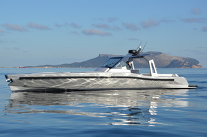 Maori Yacht M 50 Hard Top