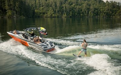 Malibu Wakesetter 24 MXZ