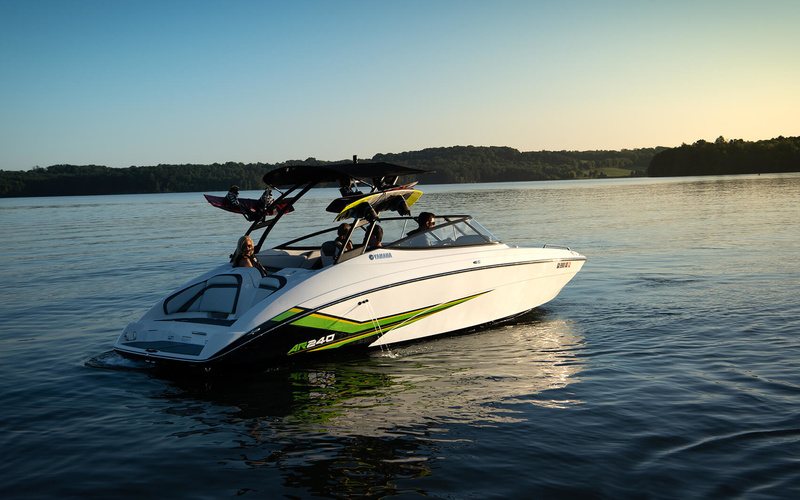 Yamaha AR240