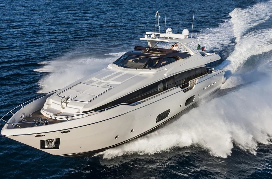 Ferretti La Familia II