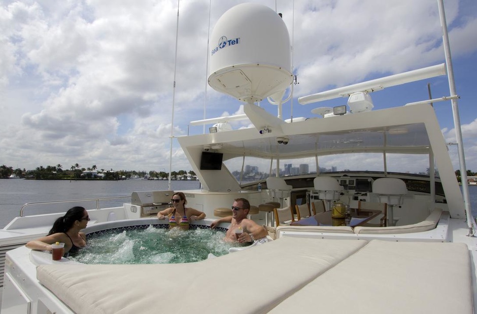 Westship World Yachts A' Salute